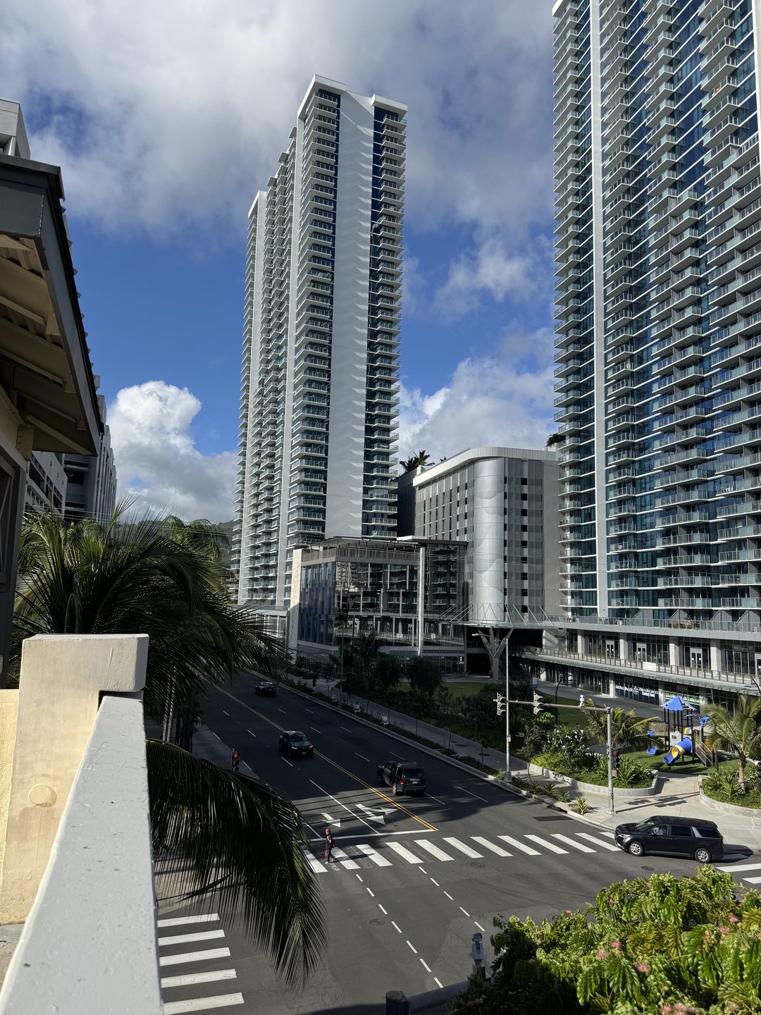 The Park on Ke'eaumoku — twin towers